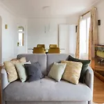 Captivating 2Bd Flat Jules Joffrin Mairie Du 18