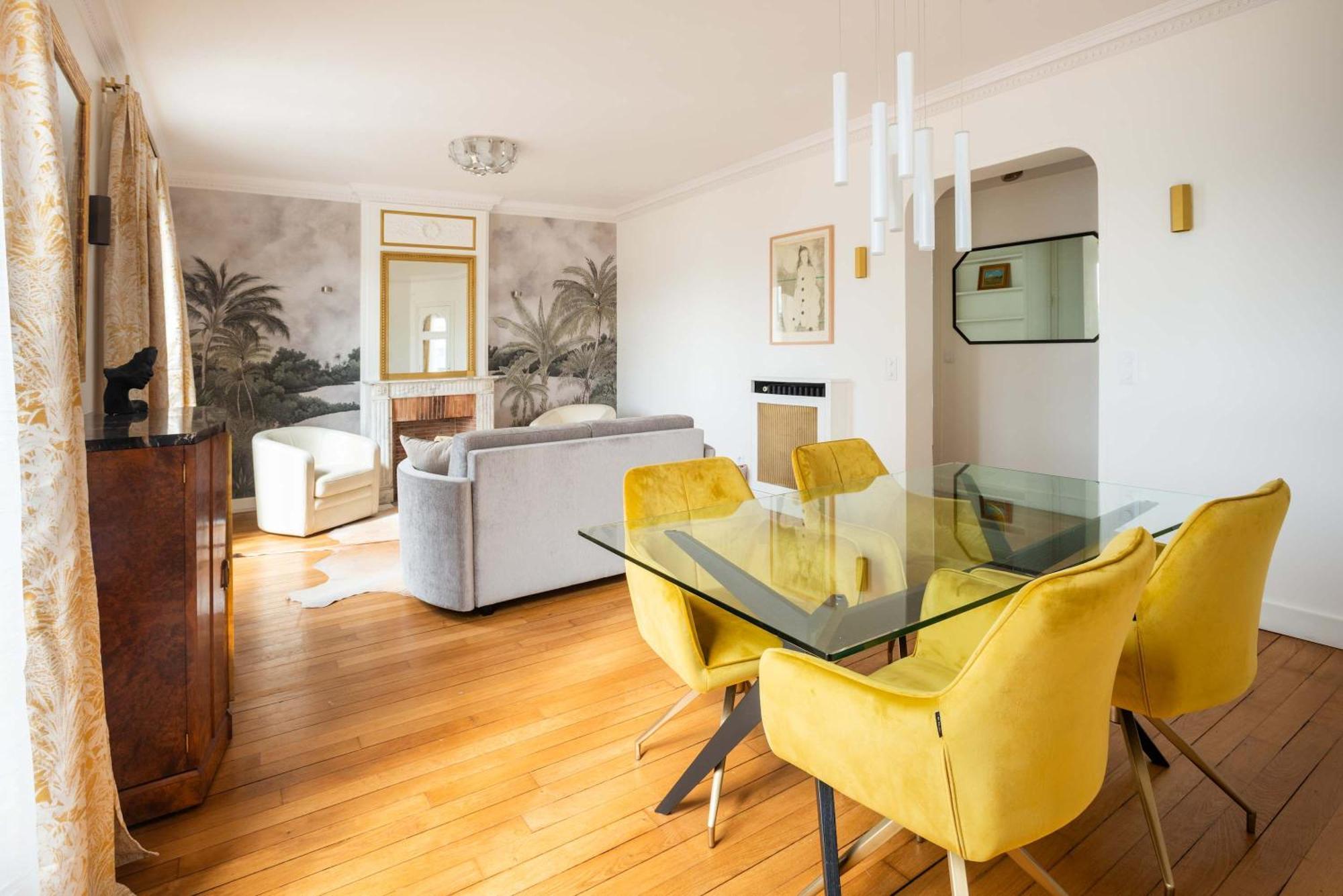 Appartement Captivating 2bd Flat Jules Joffrin Mairie Du 18 Parijs