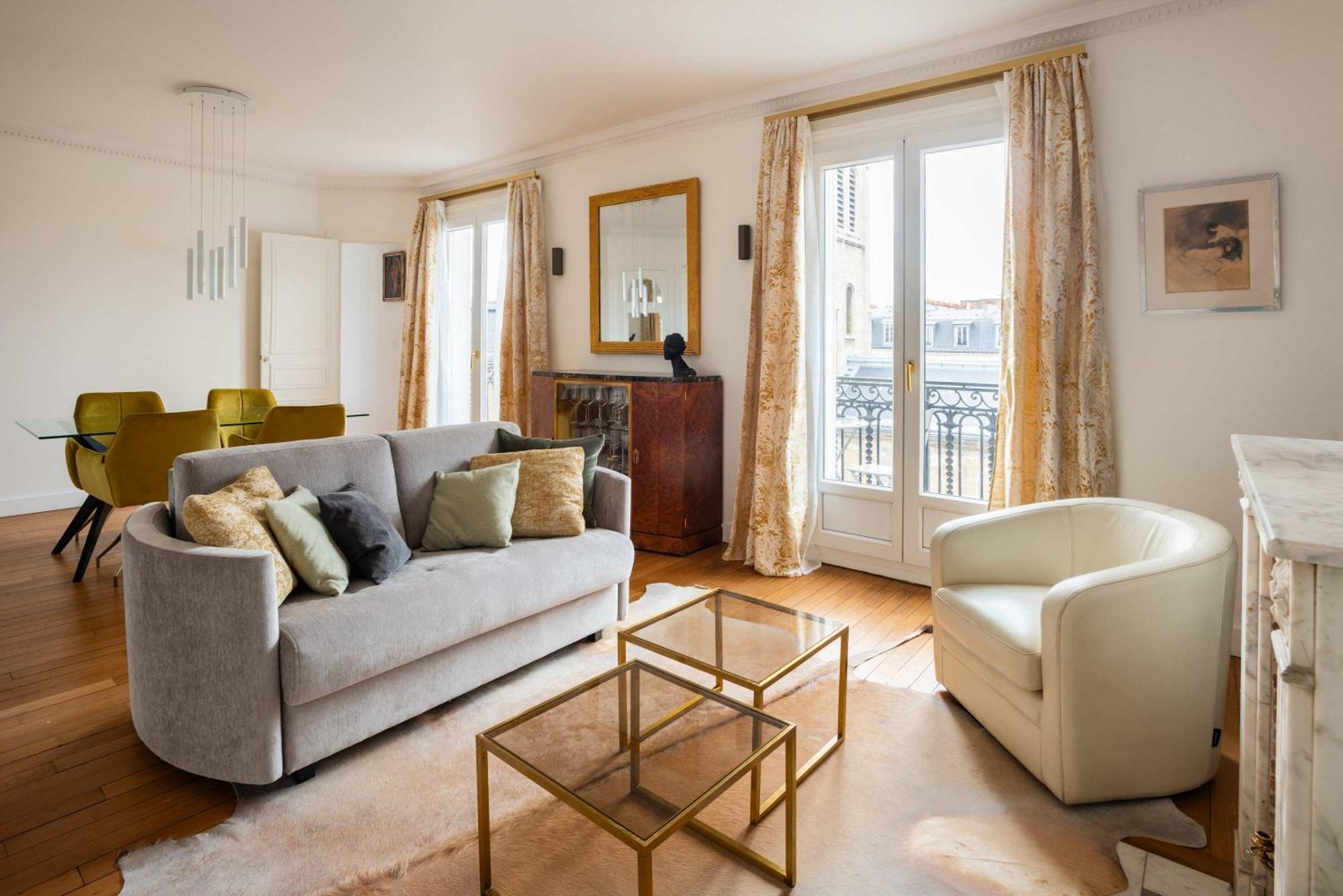 Captivating 2bd Flat Jules Joffrin Mairie Du 18 * Parijs
