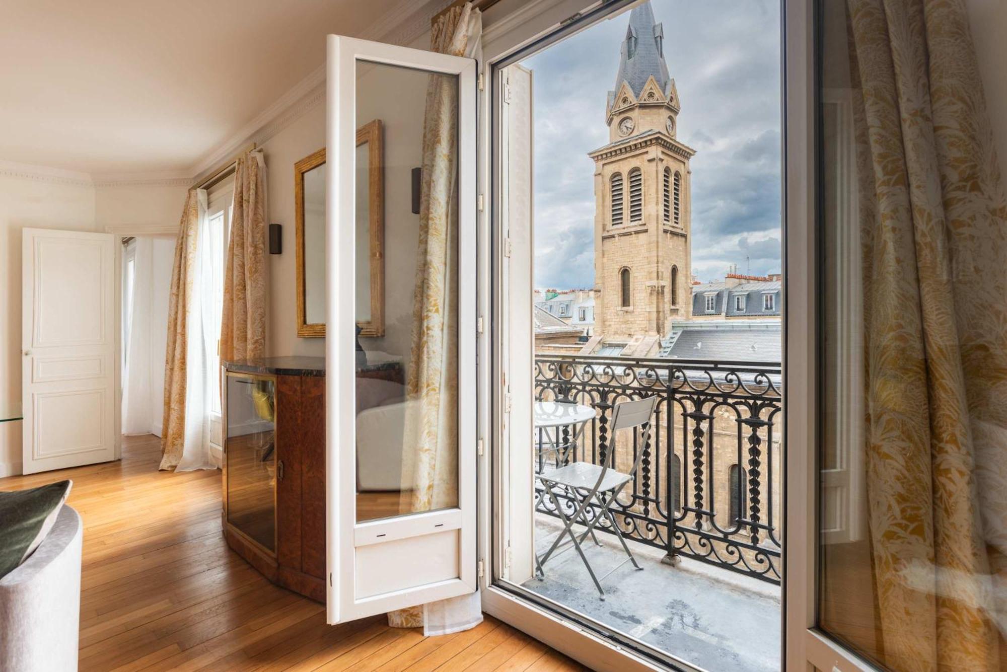 Appartement Captivating 2bd Flat Jules Joffrin Mairie Du 18 Parijs